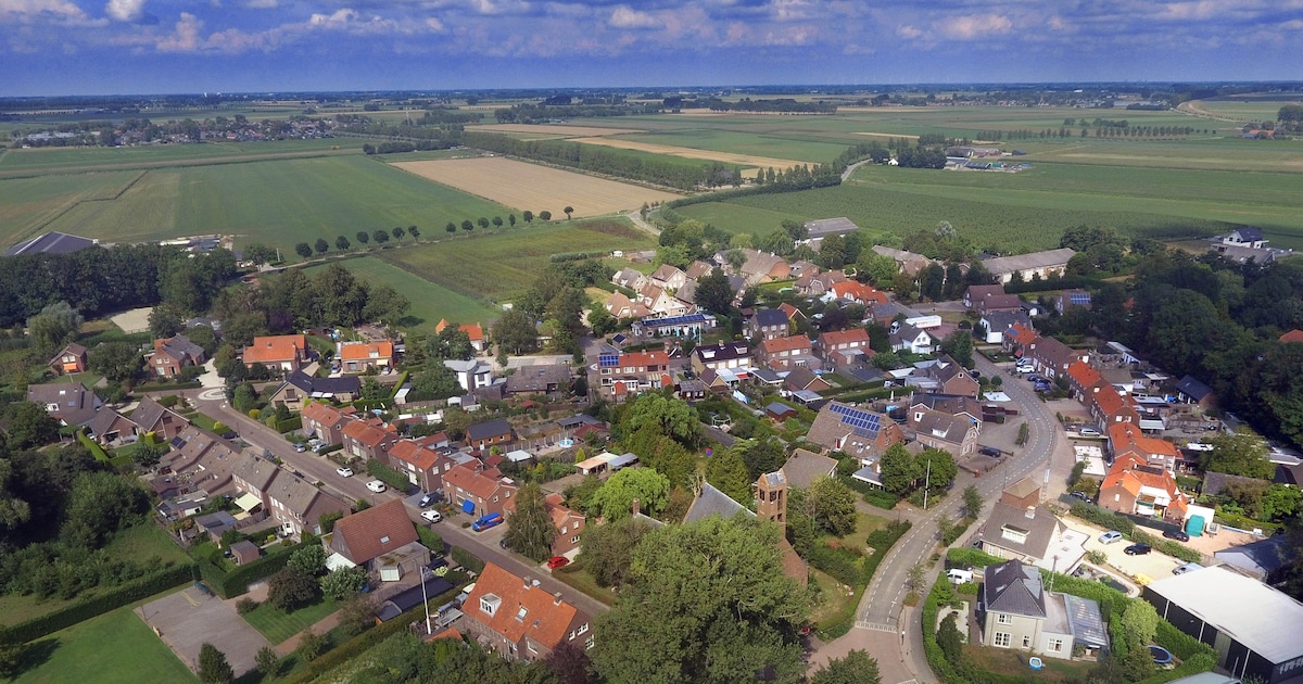 Groeten uit Drongelen, een dorp van 400 inwoners langs het Oude Maasje | Foto