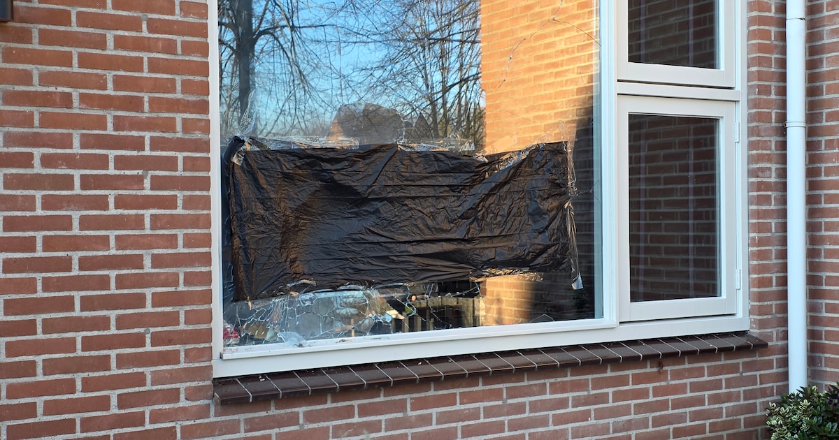 Explosie bij woning in Hoorn door vuurwerkbom
