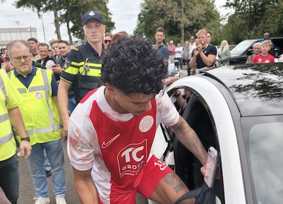 IJsselmeervogels-speler Quiermo Dumay doet aangifte na flink letsel bij klap in gezicht, duel met GVVV gestaakt