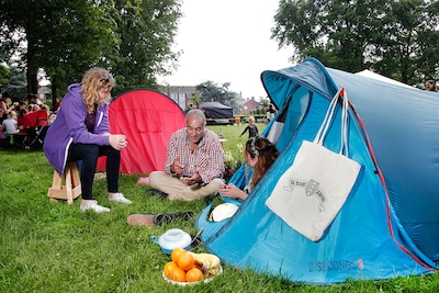 Binnenkort kun je een nachtje (of twee) kamperen in dit park in Mariahoeve