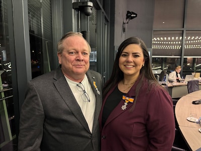 Na vijf roerige jaren neemt Boxtelse raad afscheid van 12 leden, met twee lintjes als bekroning