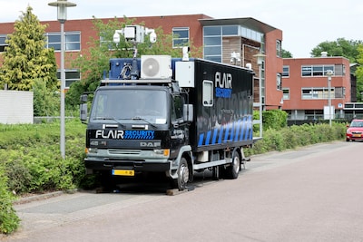 Lik op stuk en extra beveiliging rond tijdelijke asielopvang in Apeldoorn