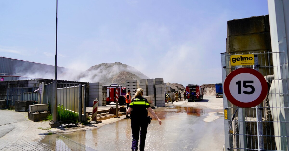 Middelbrand op Hoogveld in Heijen