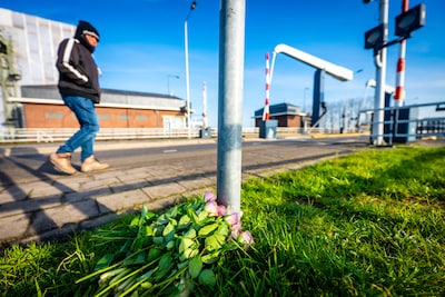 Onderzoeksraad voor de Veiligheid doet verkennend onderzoek naar dodelijk ongeluk Julianasluis