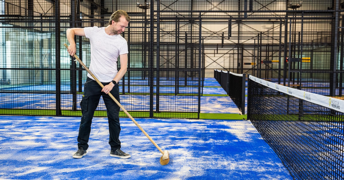 ‘Padelrel’ in Staphorst: gemeente vindt dat er te weinig gefitnest wordt in de hal