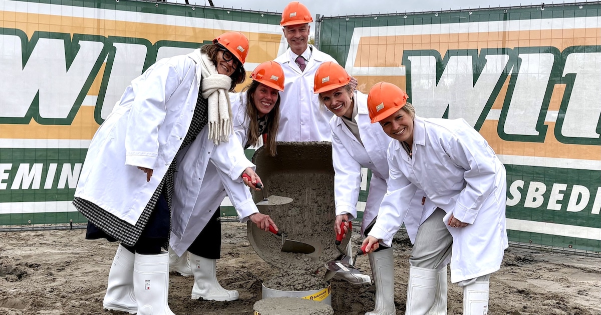 Eerste paal nieuwe kindcentrum Opmeer-Spanbroek geslagen