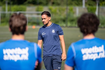 SC Woerden neemt kampioensflow mee naar vierde klasse, maar waakt voor realiteit: ‘Zal wennen zijn a