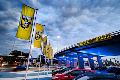 Supporters Vitesse waarschuwen voor gevolgen intrekken licentie, club eist van KNVB 500.000 euro per gemist duel