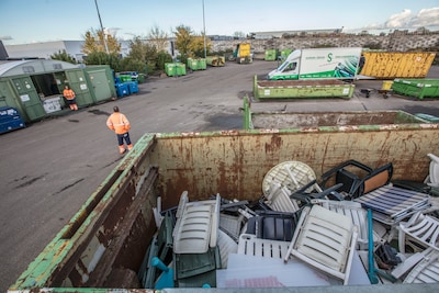 Andere indeling milieustraat in Someren en Asten moet einde maken aan opstoppingen