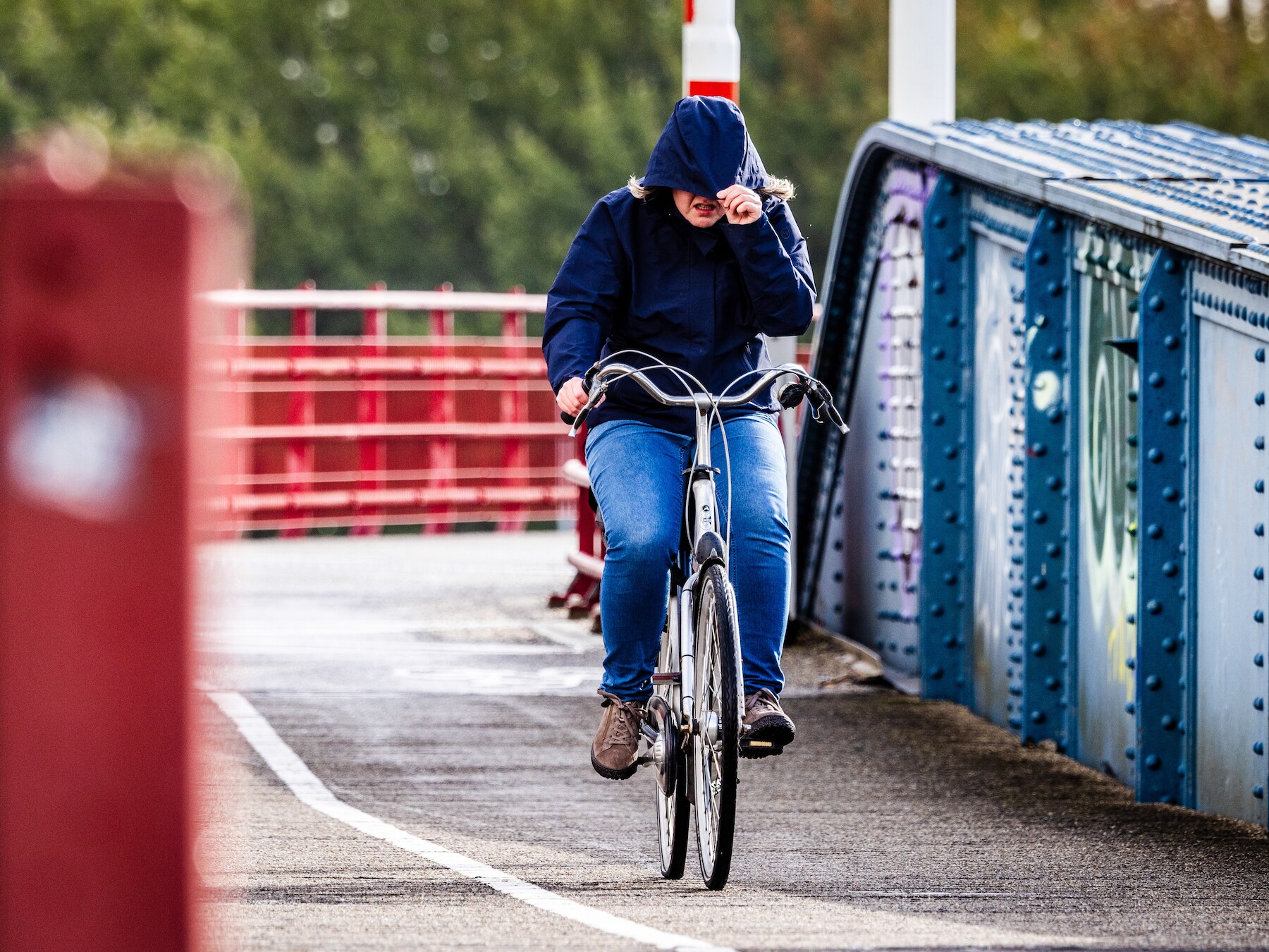 Overwegend droog op avond van Halloween, in weekend kans op regen maar warmer dan normaal