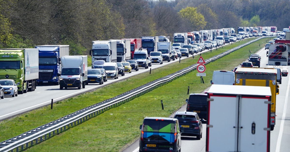 Ongeluk op A50: files tussen Heerde en Apeldoorn inmiddels opgelost