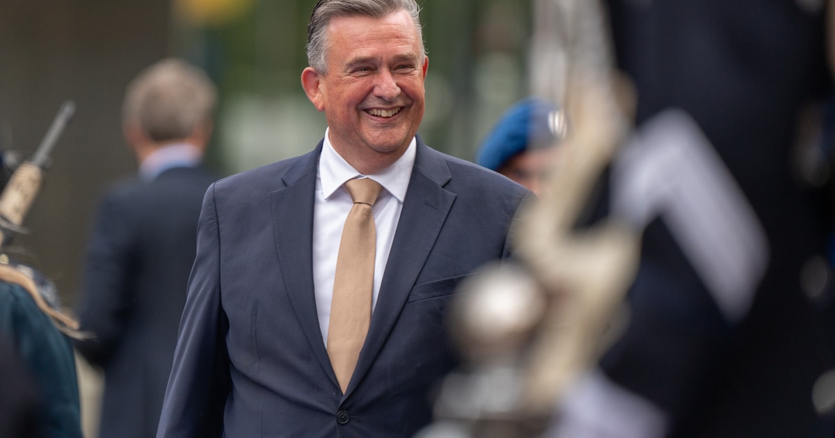 Maria Jacobs ontvangt erepenning in Maastricht tijdens afscheid als CEO