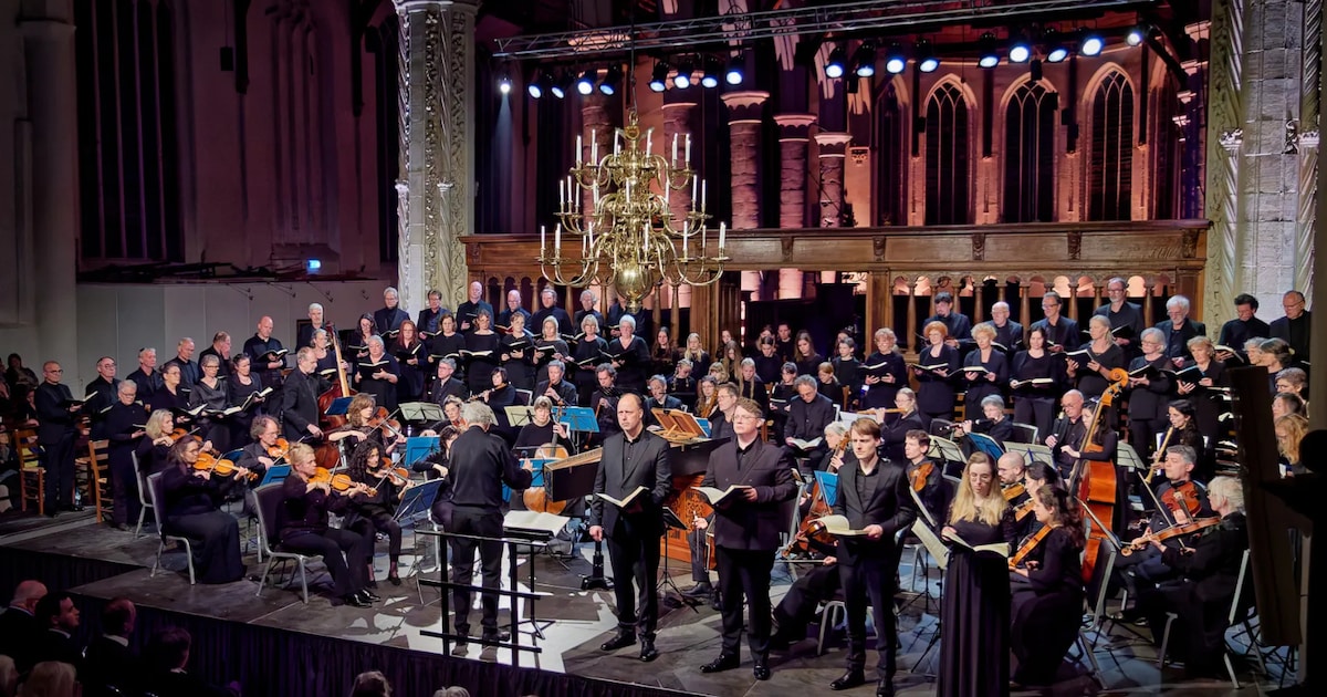 Matthäus Passion in Grote Kerk Edam op Goede Vrijdag