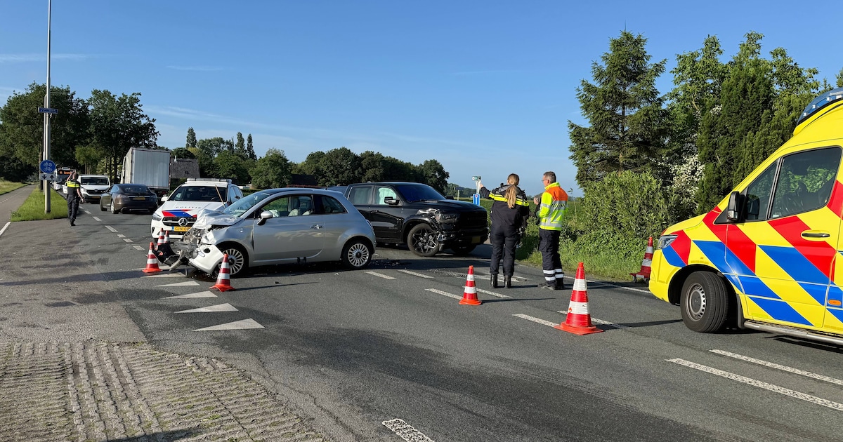 Flinke file vanwege botsing op N348 bij Gorssel