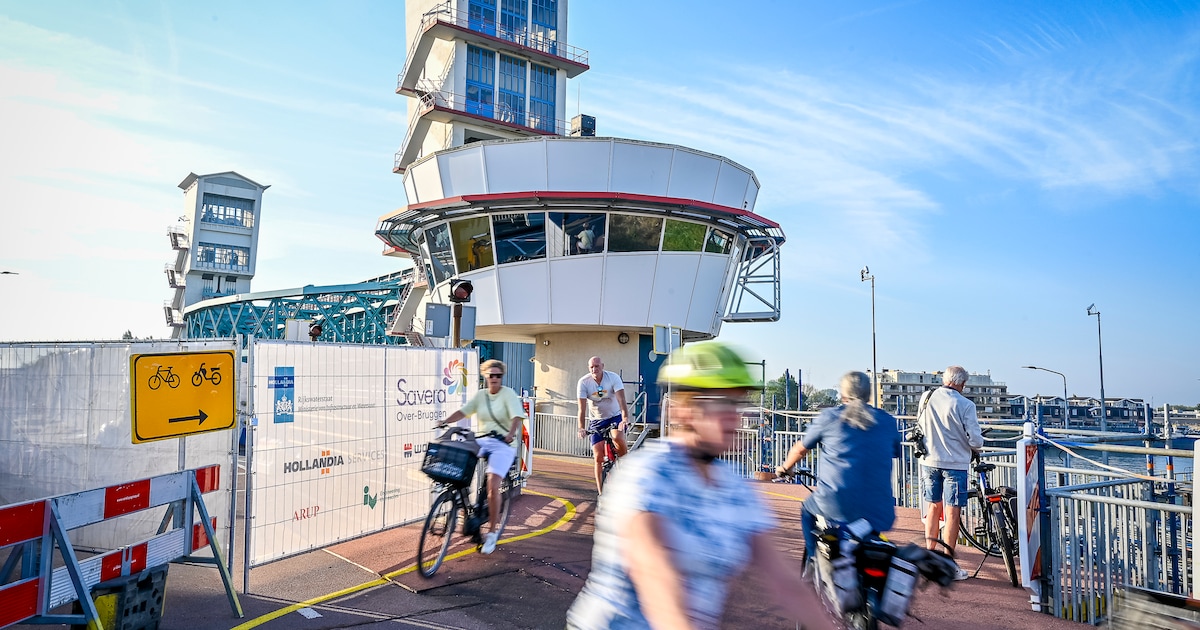 Zo beleven lezers de afsluiting van de Algerabrug