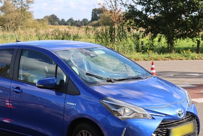 Fietser gewond bij aanrijding op kruising in Veenendaal