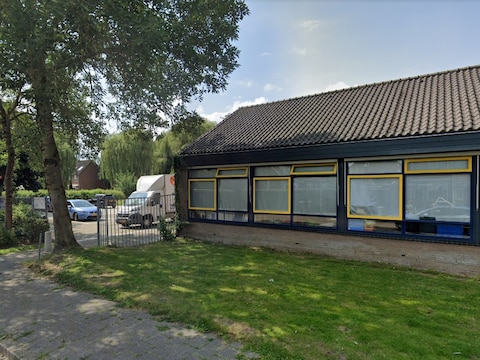 Inloophuis 't Anker heeft nieuwe locatie gevonden | De Ronde Venen | AD.nl