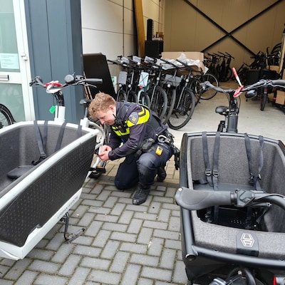 Politie vindt 19 gestolen fietsen bij invallen in Alphen, Nieuwveen en Haarlem