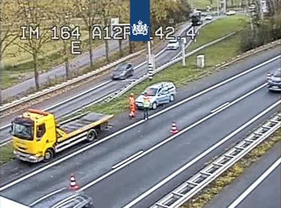 Derde flinke file op de A12, vertraging van 45 minuten