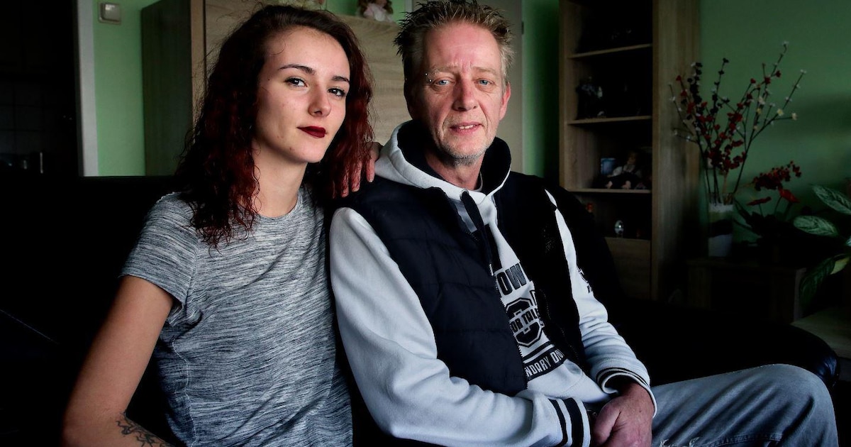 Vader van Rowena Rikkers dient een klacht in over verlof Mike J ...