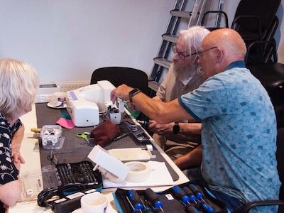 Repair Café Dieren opent deuren voor reparaties