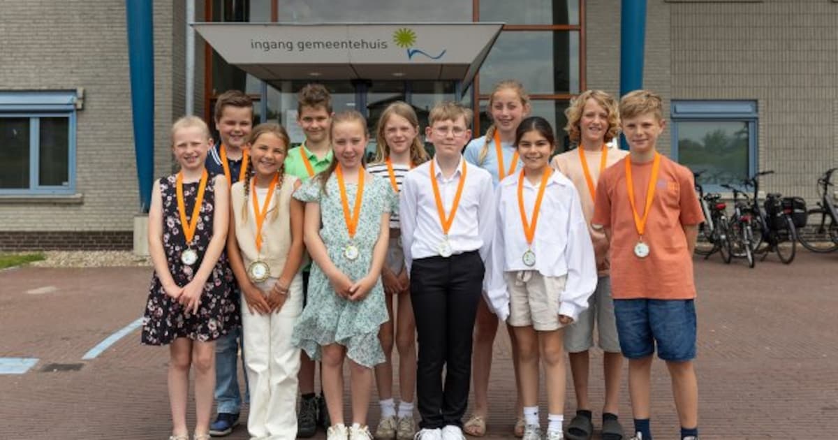 Kinderburgemeester en kindergemeenteraad geïnstalleerd in Nieuwkoop