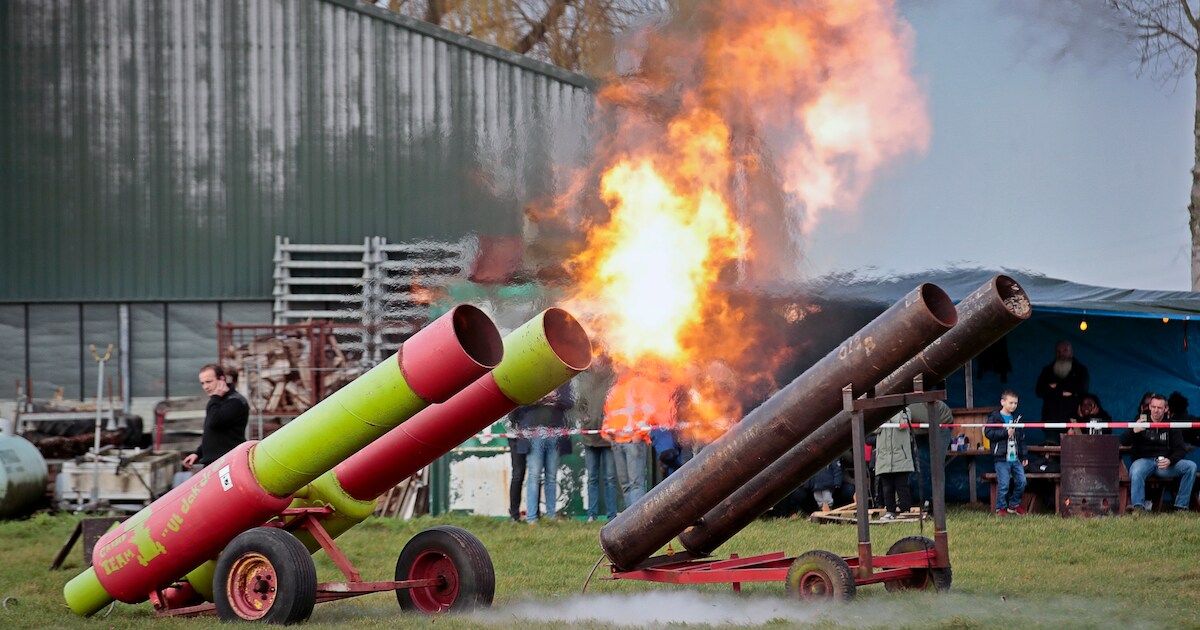 Streep door carbidschieten in Abbenbroek