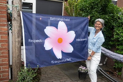 Irris (71) wist jarenlang niets van het Indische verdriet van haar ouders: nu wappert haar eigen Mel