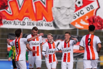 SVC’08 neemt revanche op Graaf Willem II VAC in Wassenaarse derby, Martin Jol onthult plakkaat