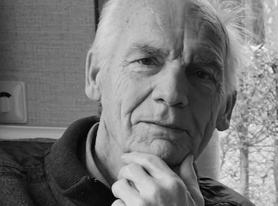 Bij de crematie van Jan (1949-2026) mag het volume flink open
