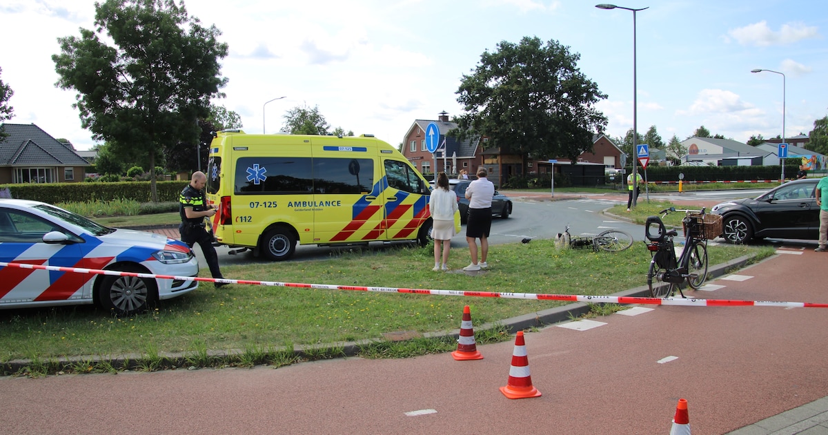 Meisje gewond na aanrijding op de Valkseweg in Barneveld