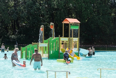 Het wordt warm! En dus gaan Bosbad Amersfoort en drie andere zwembaden open in pinksterweekend