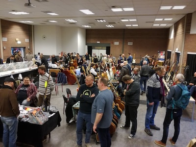 Gitaarbeurs Groesbeek met clinics en optredens