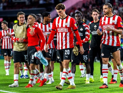 PSV met Til, Bouhamdi en Bajraktarevic in voorhoede tegen Sparta