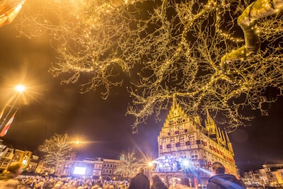 Gouda past regels gevelversiering aan voor kerstperiode