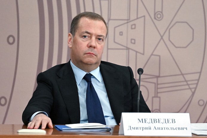 dmitri-medvedev