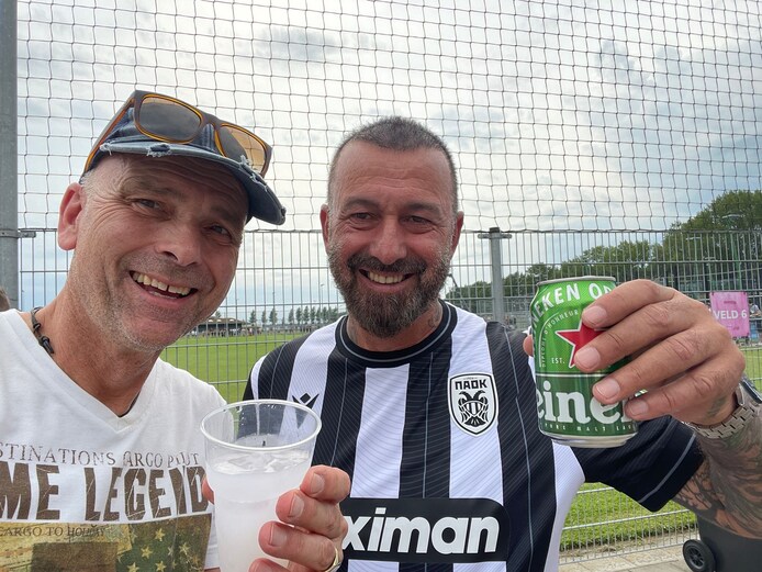 griekenlandliefhebber-gerard-bambacht-met-paok-fan-jan-sidiropoulos