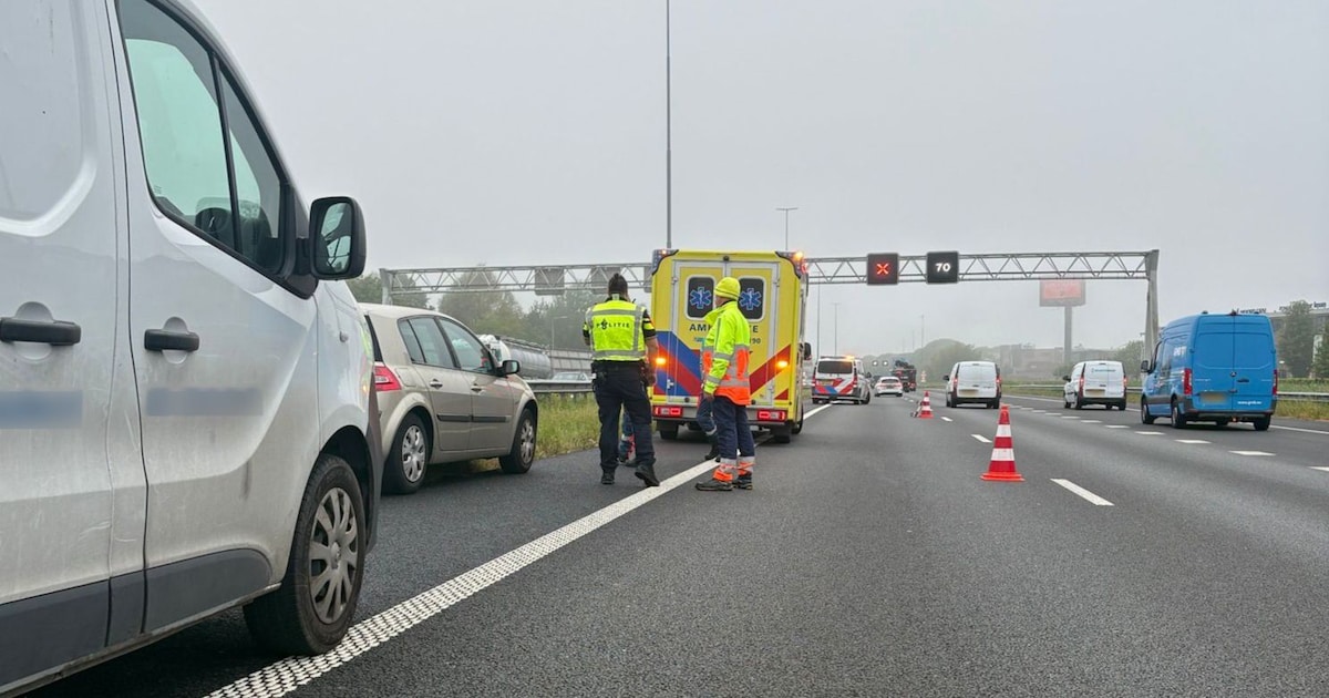 Ongeval op A15 zorgt voor vertraging