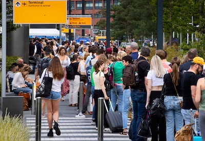 Hoe een ‘Efteling-rij’ op Eindhoven Airport uitmondde in 5600 euro schade en nul compensatie