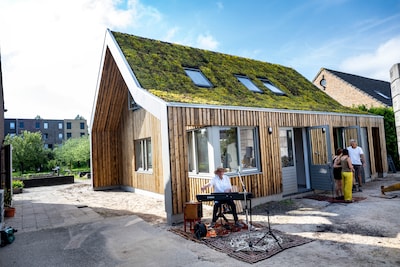 Bij tuinderij de Warmoes is iedereen welkom: nieuw gebouw ook bedoeld voor de wijk