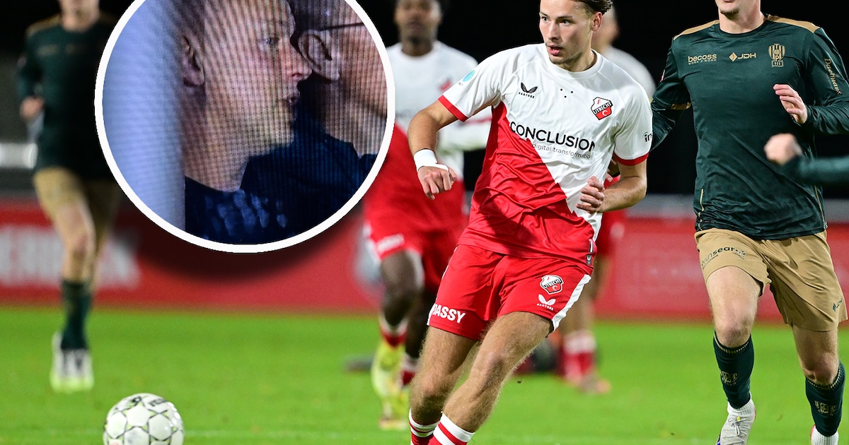 Hans van de Haar na herseninfarct weer bij Jong FC Utrecht, zoon Jesse: ‘Het is een heel spannende t
