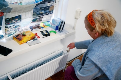 Energy stress strikes: Dutch lose grip on bills and yearn for stable government policy
