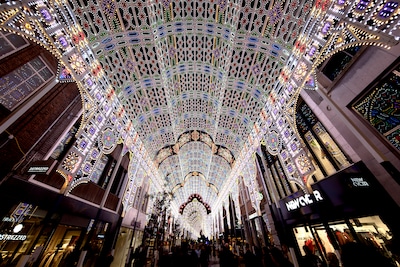 Deze lichten van Glow blijven staan tot na de feestdagen