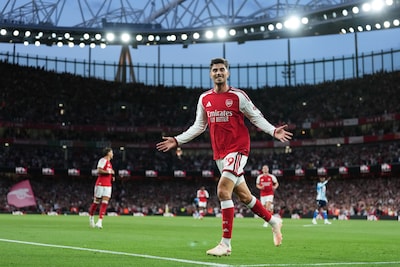LIVE Premier League | Landskampioen Arsenal is los: Havertz profiteert van fout Van Ewijk, ook Saka slaat toe