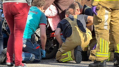 Kind bekneld met voet tussen spaken van fatbike in Arnhem