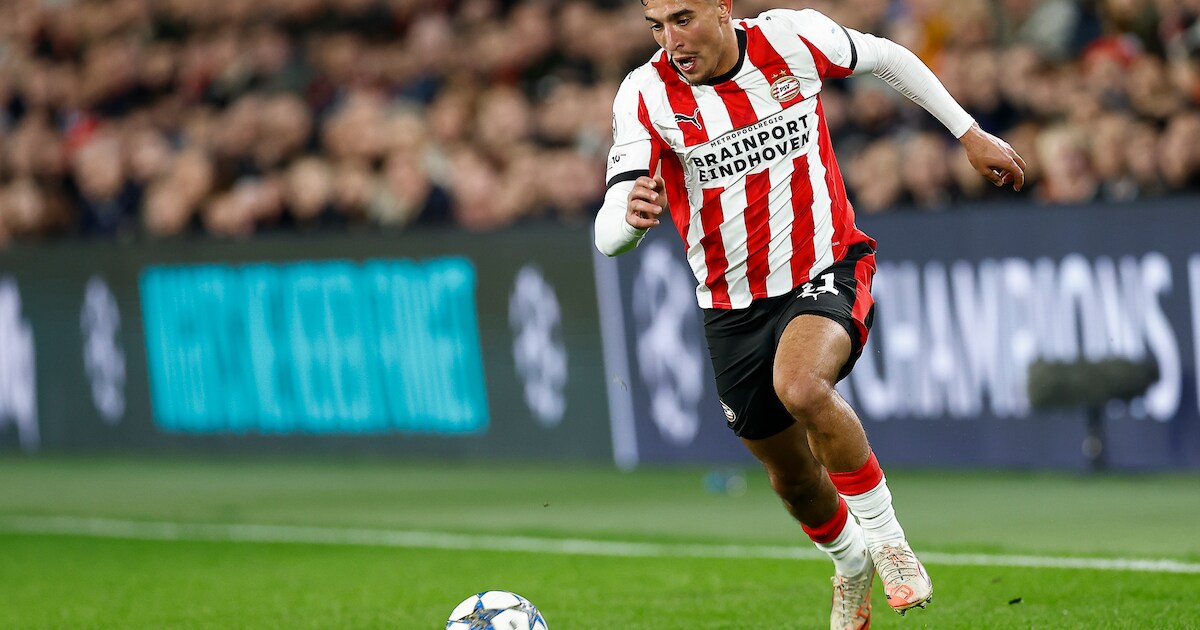 PSV mist geblesseerde Couhaib Driouech in uitduel met FC Utrecht, Mauro ...