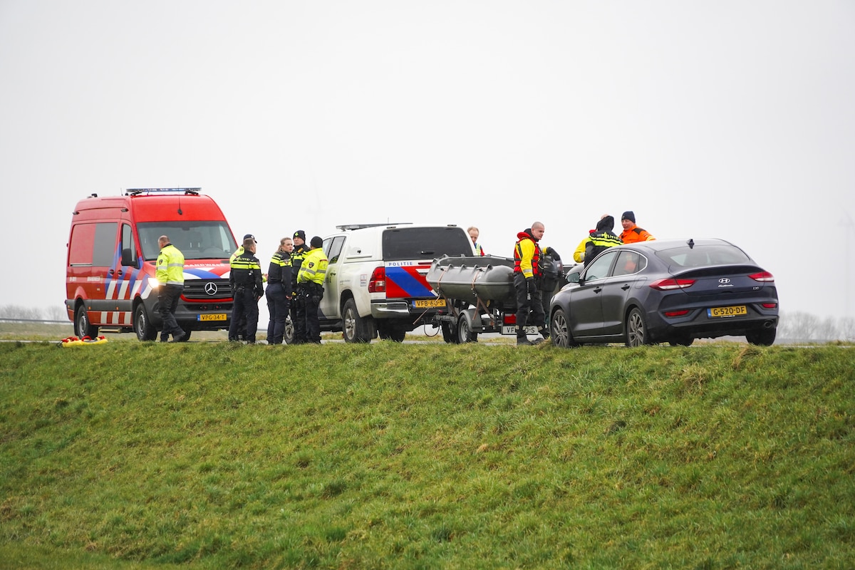Lichaam vermiste vrouw (63) aangetroffen in het Eemskanaal bij Appingedam |  112 nieuws Eemsdelta | AD.nl