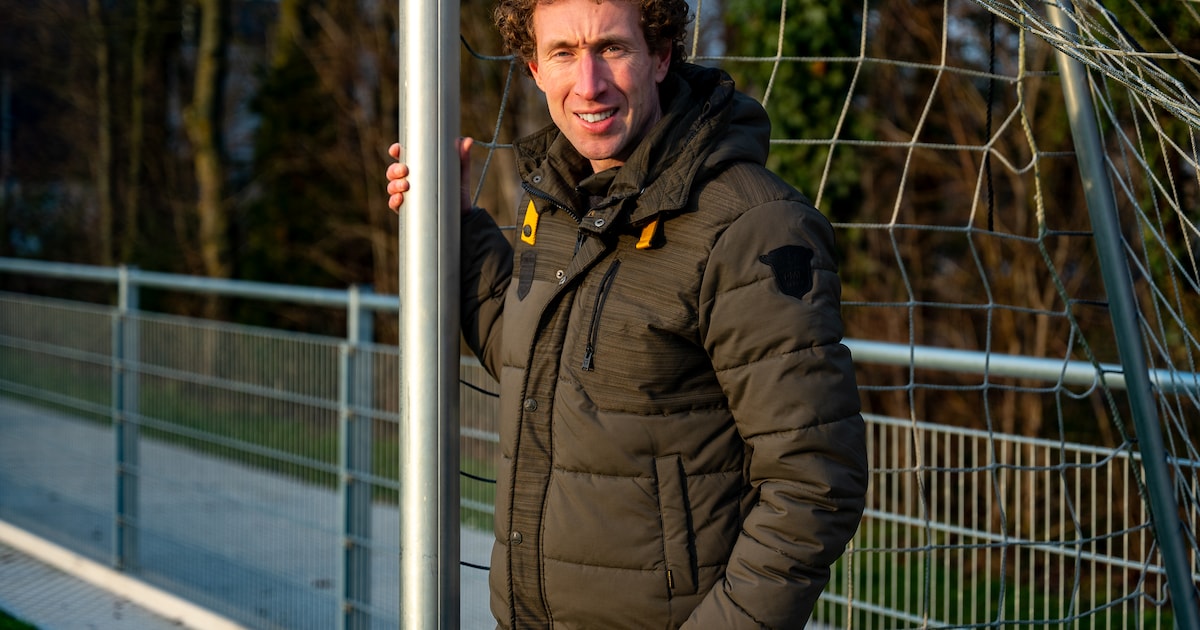 Jesper Neuteboom trots op kans als hoofdtrainer van Nieuwkoop: ‘Goed om vlieguren te maken’