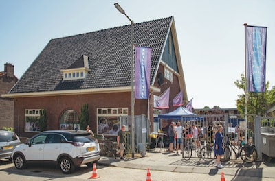Zomeruitverkoop bij kringloopwinkel Het Vincentrum in Arnhem