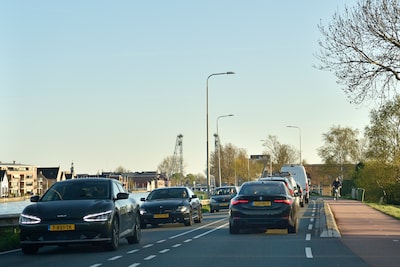 Tijdelijk kruidenrijk grasland bij begin mogelijke ontsluitingsweg in Waddinxveen